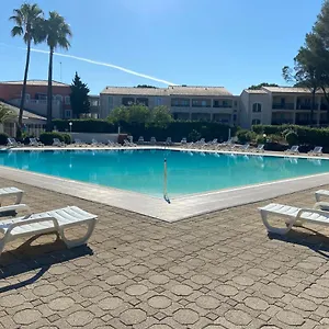 Domaine Valescure 1 Ou 2 Pieces Vue Jardin Ou Piscine Appartement